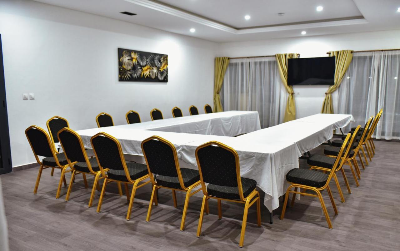 Robert'S Hotel Αμπιτζάν Εξωτερικό φωτογραφία
